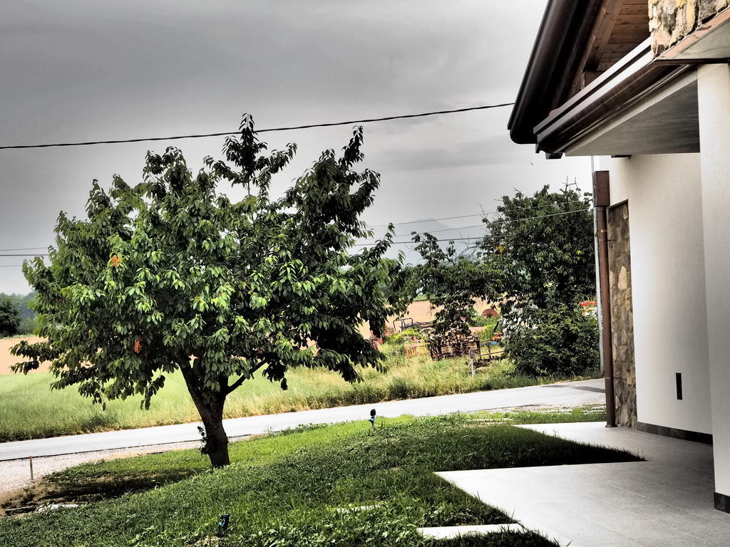 Alloggio Agrituristico Ai Tre Castelli Moruzzo Kültér fotó