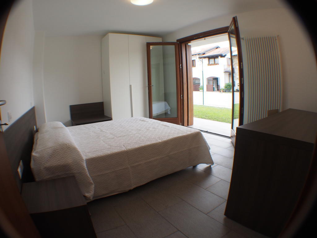 Alloggio Agrituristico Ai Tre Castelli Moruzzo Szoba fotó