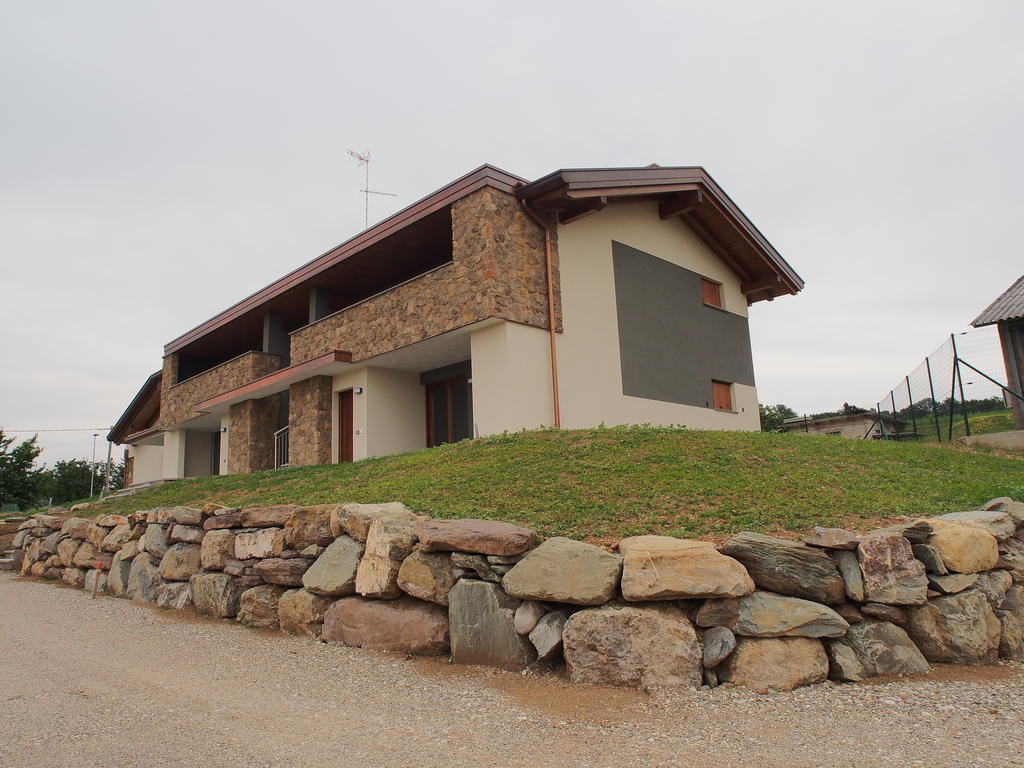 Alloggio Agrituristico Ai Tre Castelli Moruzzo Kültér fotó
