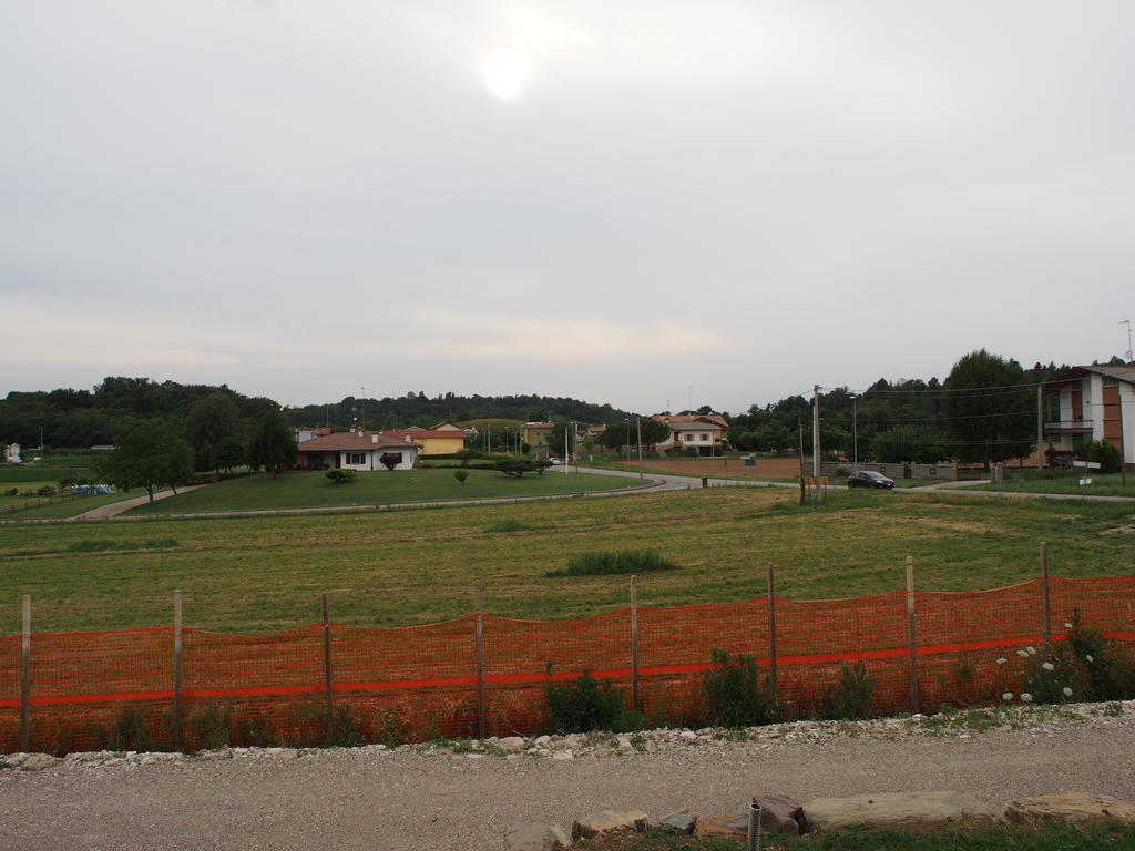 Alloggio Agrituristico Ai Tre Castelli Moruzzo Kültér fotó