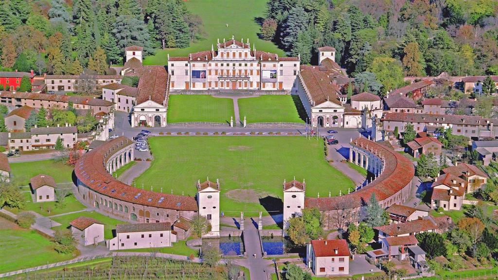 Alloggio Agrituristico Ai Tre Castelli Moruzzo Kültér fotó